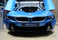 BMW začne v Česku testovat auta bez řidičů
